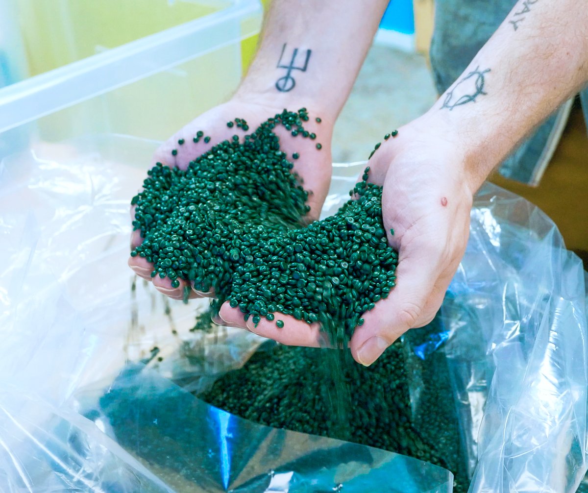 The Ocean Cleanup tweet media