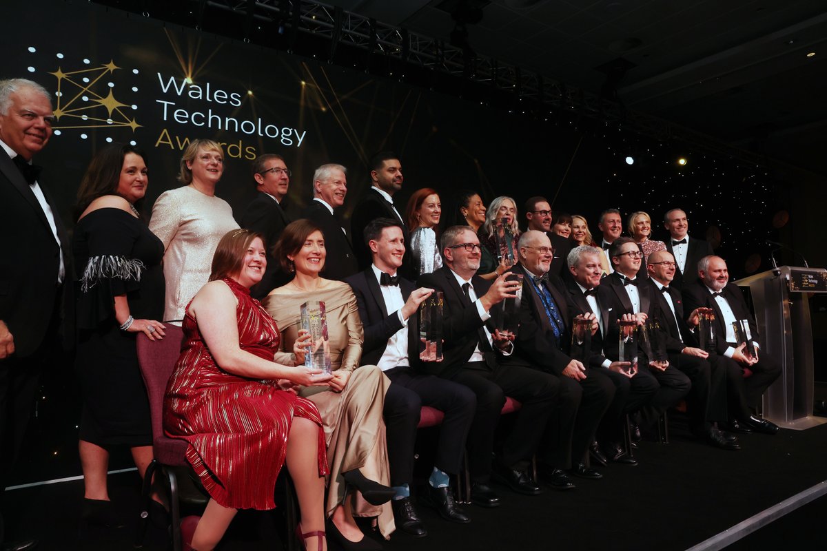 TechnologyConnx's tweet image. ✨ Huge congratulations to the #WalesTechnologyAwards winners + finalists. And thank you to all of our partners!

Special shout-out to Chris Meadows for his leadership in compound semiconductors &amp;amp; to our own Avril Lewis for her surprise award recognising her vision + commitment.