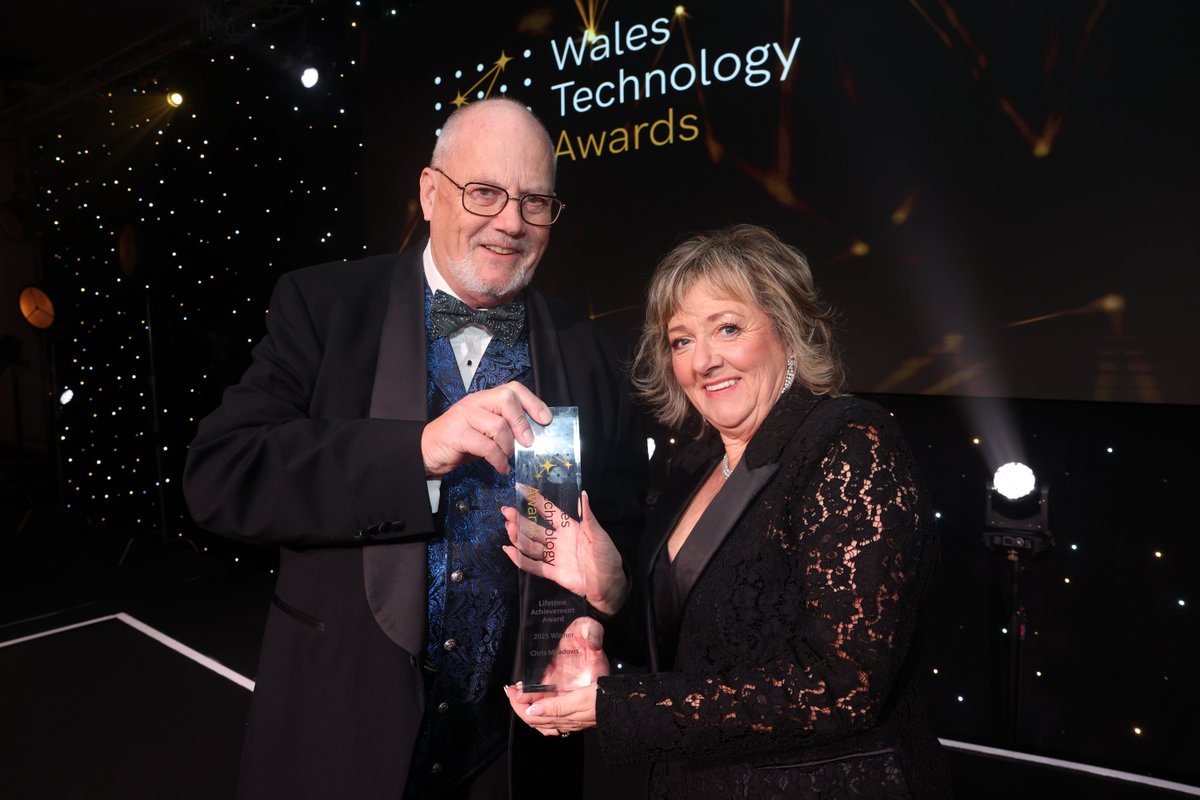 TechnologyConnx's tweet image. ✨ Huge congratulations to the #WalesTechnologyAwards winners + finalists. And thank you to all of our partners!

Special shout-out to Chris Meadows for his leadership in compound semiconductors &amp;amp; to our own Avril Lewis for her surprise award recognising her vision + commitment.