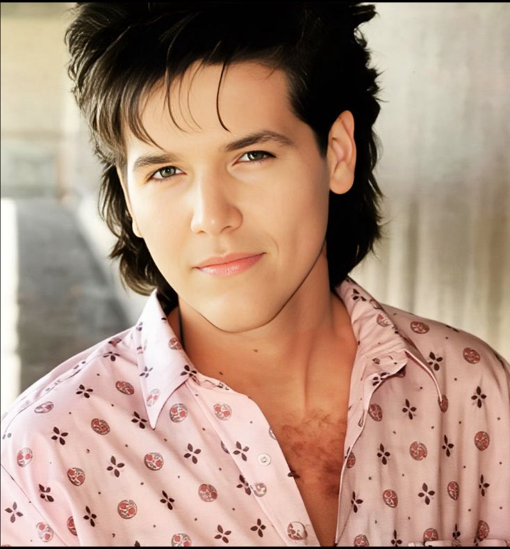 Happy Friday, Michael! TGIF!  🎉 Love you in this photo! You pull off pink awesomely!!  💖<a href="/michaeldamian1/">Michael Damian</a>