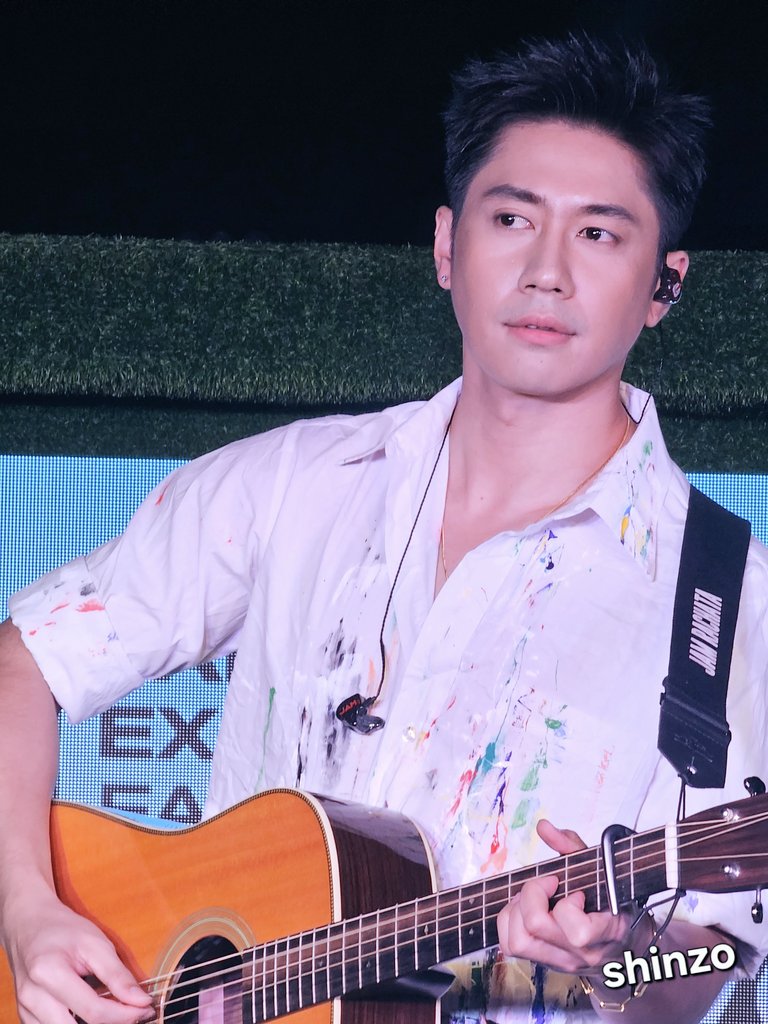 shinzo_bee's tweet photo. คิดแคปชั่นไม่ออก นอกจากบอกว่า แจมหล่อมากกกกก!🤭
JAM FAN SHIP  
#JamFanMeet2025 https://t.co/f1O6BQzvLF