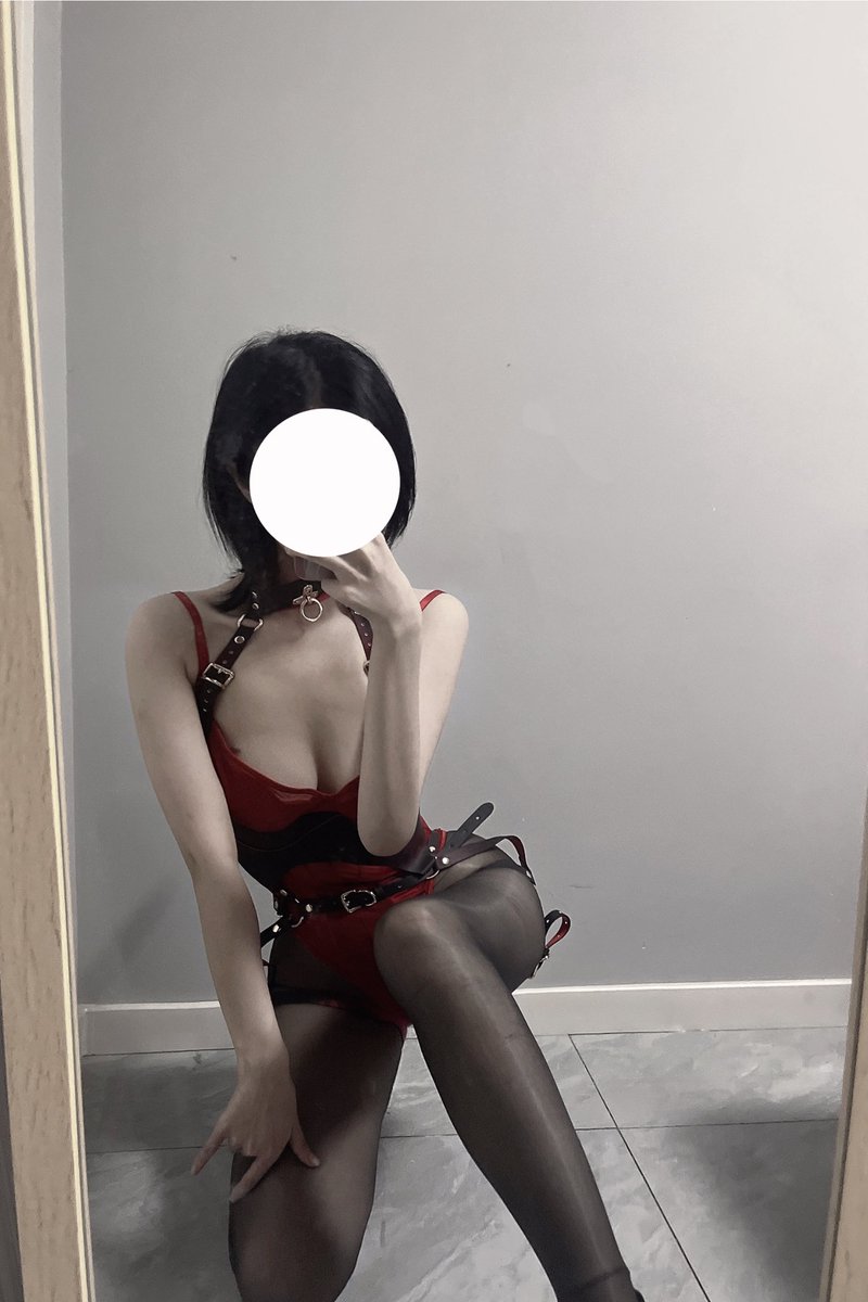 MuababyYan's tweet image. 油丝真的好色情