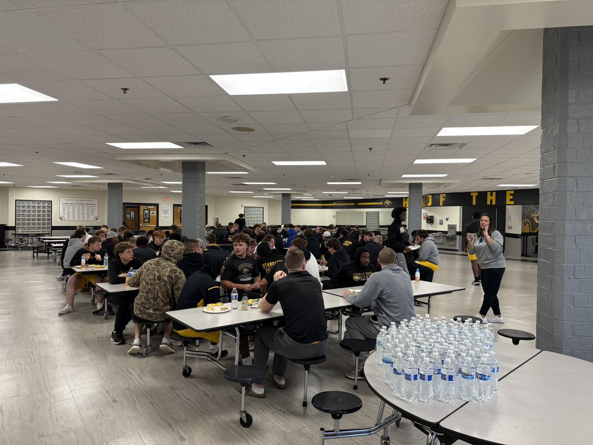 SequoyahChiefs's tweet image. Thank you to our boosters for serving a great breakfast this morning! #BEST