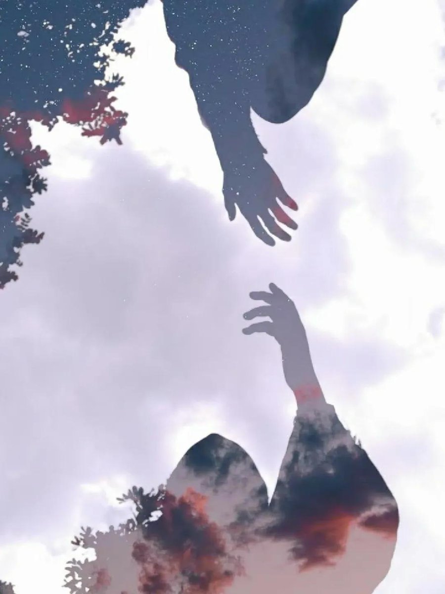 हम इस तमीज़ के साथ उसके पास बैठते हैं.. ,
की जैसे शाह के कदमों में दास बैठते हैं.. ,
बस एक तू है जिसे दोस्त बोलती हूं मैं.. ,
वरना साथ में ऐसे पचास बैठते हैं..💟