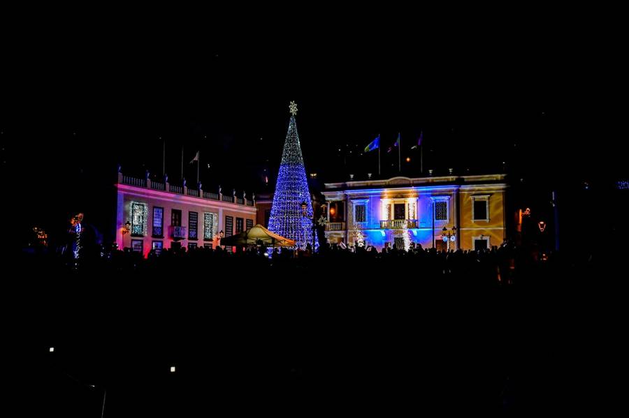 elapuron's tweet image. Villa de Mazo celebra la Navidad con más de 70 actividades culturales y deportivas para disfrutar en familia
elapuron.com/noticias/munic…

#VilladeMazo #programacion #navidad