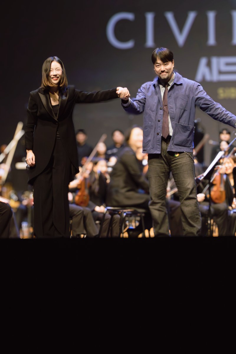 X_TWlTER's tweet image. 시드 마이어의 #문명 심포니 오케스트라

Sid Meier&apos;s #Civilization VI symphony orchestra

#바바예투 #BabaYetu 앙코르 encore

지휘 #진솔

해설 #곽민수 애굽민수

20251123

#4k youtu.be/Txq_WE4TChk