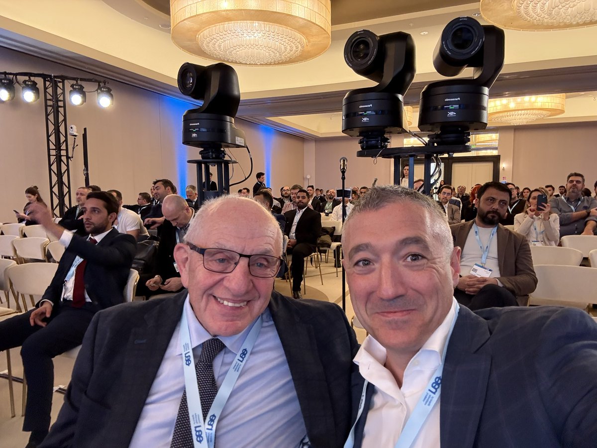 Dmitry_Enikeev's tweet image. 10 years ago, I met Prof. Gregory Altshuler, an exceptional physicist and organizer leading IPG Medical—the 🌎 largest laser company. Our collaboration led to the development of the first thulium fiber laser #TFL, a unique device that is now used globally  to treat patients.