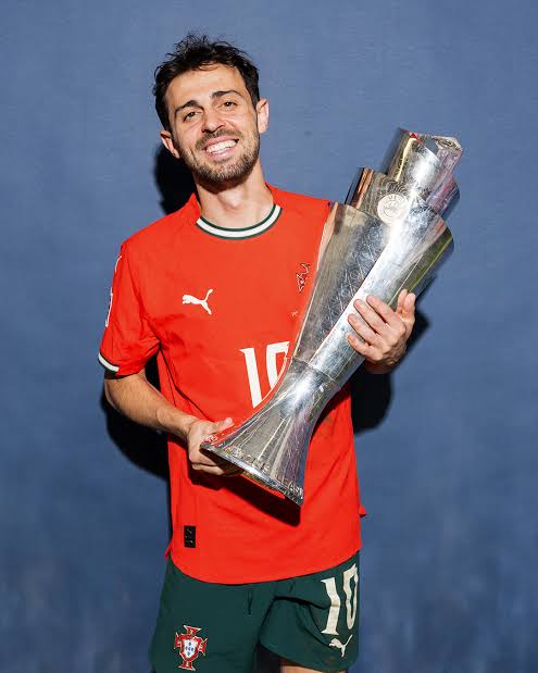 MessiXtraHQ's tweet image. 🚨🗣️ Bernardo Silva (Portugal Player): 

"I've won two Nations Leagues, but it's not a Major title, The Main dream is to Winning a Major titles 'World Cup or European Championship' for Portugal" 😳