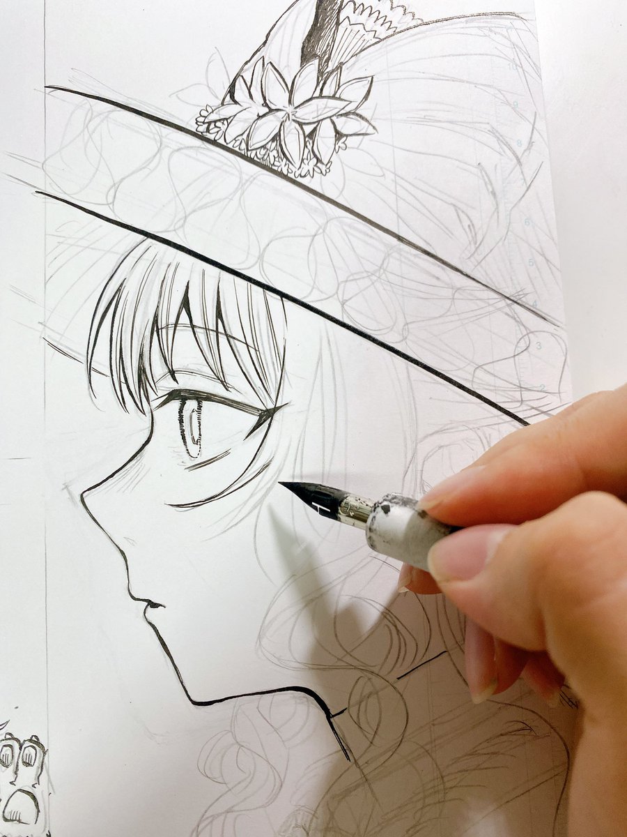あ、線画はアナログで描いてる事を
もっと言っていこうと思いました...! 
