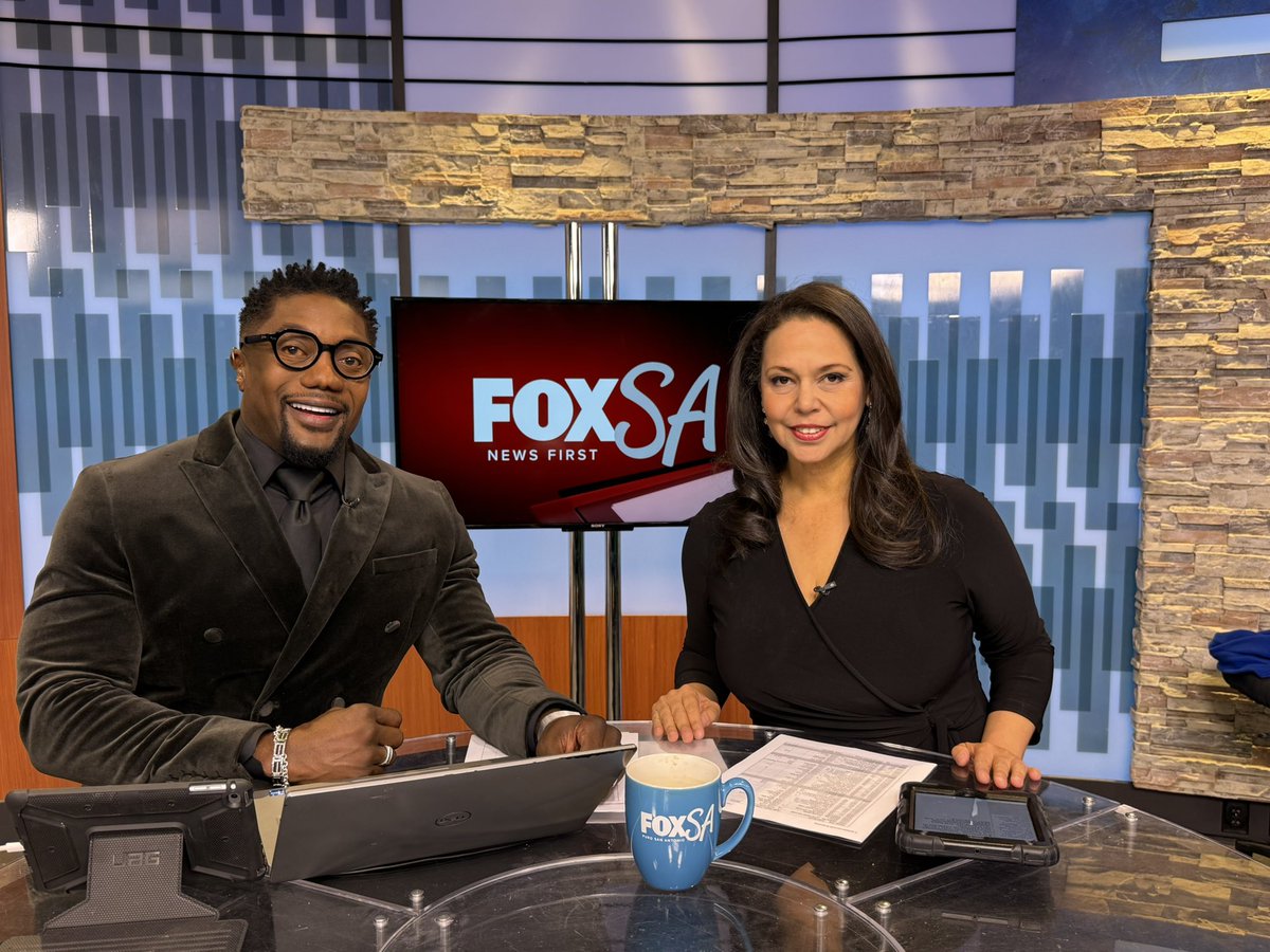 DarianTrotter's tweet image. 🖤🖤Black Friday Early AM Anchor Duties ☑️ In The Rear View 🖤🖤 @KABBFOX29 #ProblemSolver