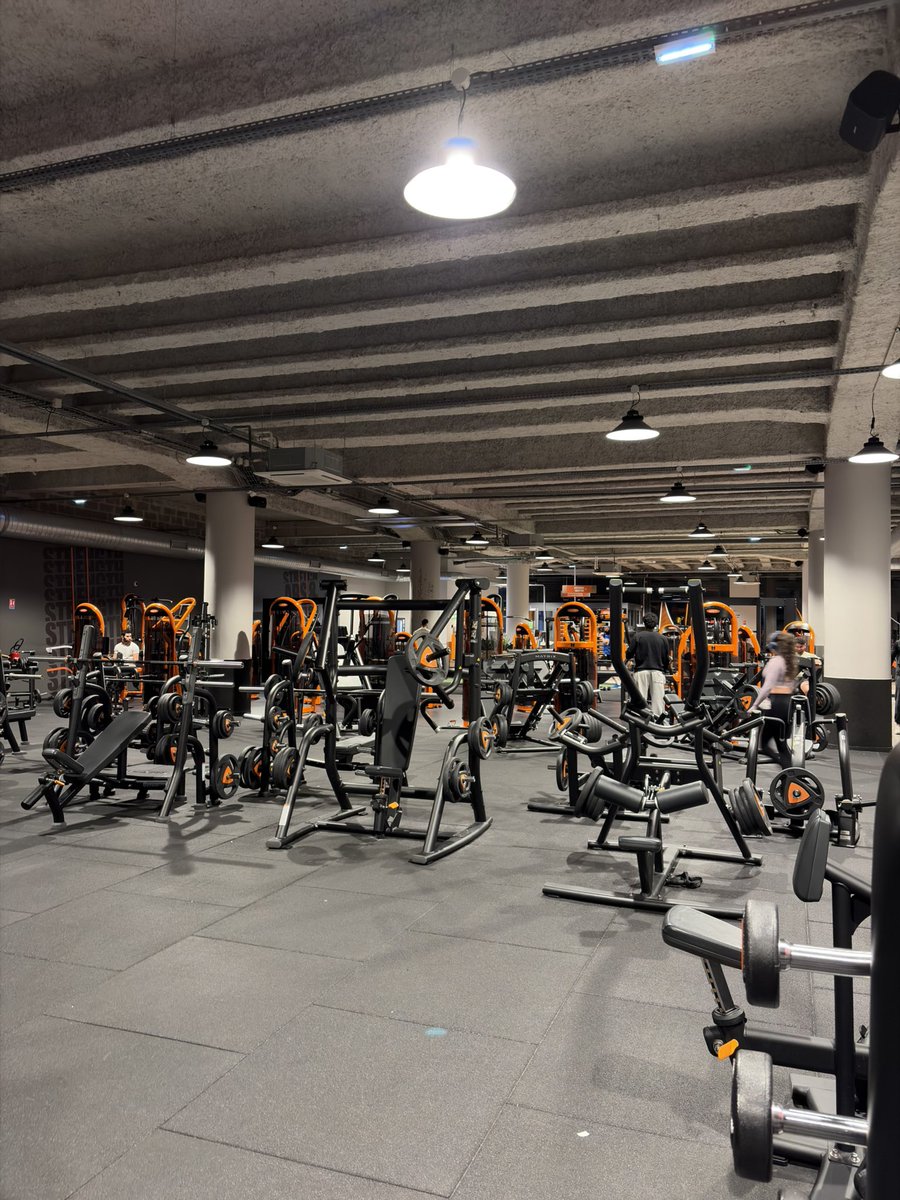 alexmamyy's tweet image. POV : another day doing it all