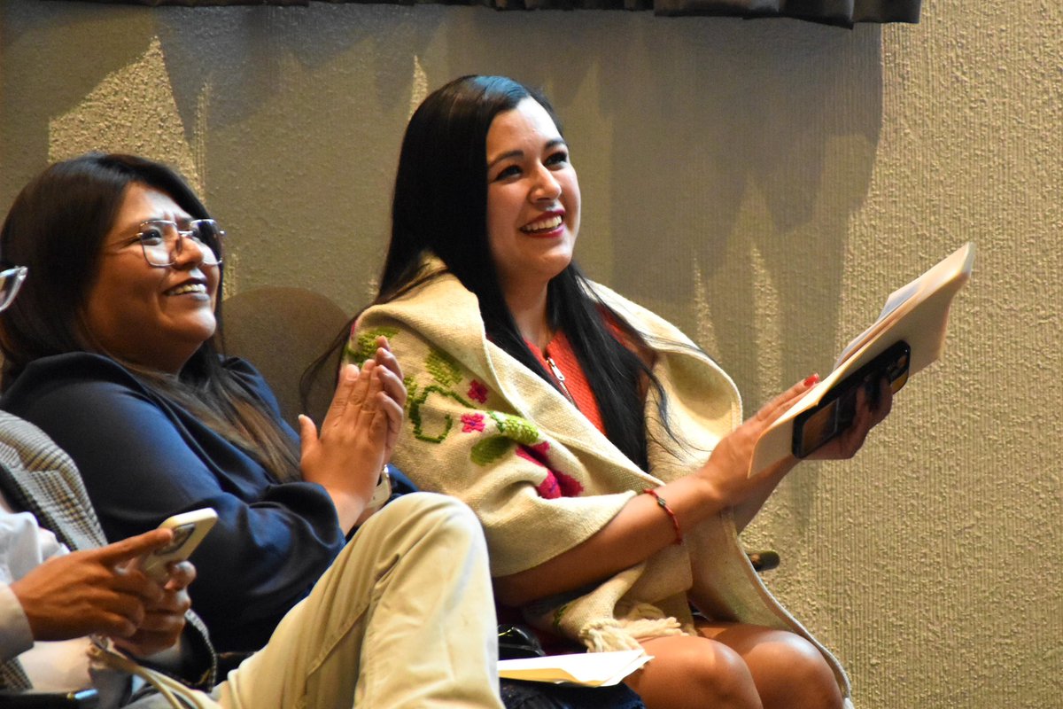 Además de <a href="/Paty_Lozano_/">Patricia Lozano</a>, <a href="/julyarmpaulino/">Dra. July Erika Armenta Paulino</a> y <a href="/Angeli_Vieyra/">Angeli Vieyra</a>, en el curso está presente la presidenta <a href="/pulido_amalia/">amalia pulido</a> y las consejeras <a href="/Paumelsal/">Paula Melgarejo</a> y <a href="/Sayonara_Flores/">Sayonara Flores Palacios</a>.