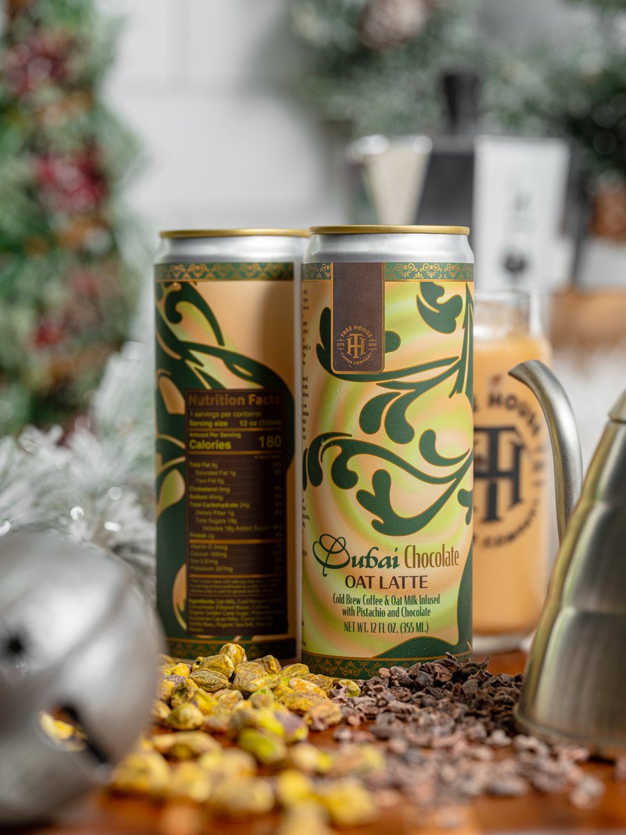 TreeHouseBrewCo's tweet image. 🆕🆕🆕 Dubai Chocolate Oat Latte! 🆕🆕🆕

To create this decadent Tree House beverage, we began by creating a chocolate pistachio syrup from scratch using organic golden sugar, Ethiopian cacao nibs, and pistachio paste. 

We then infused this syrup into our house cold brew…