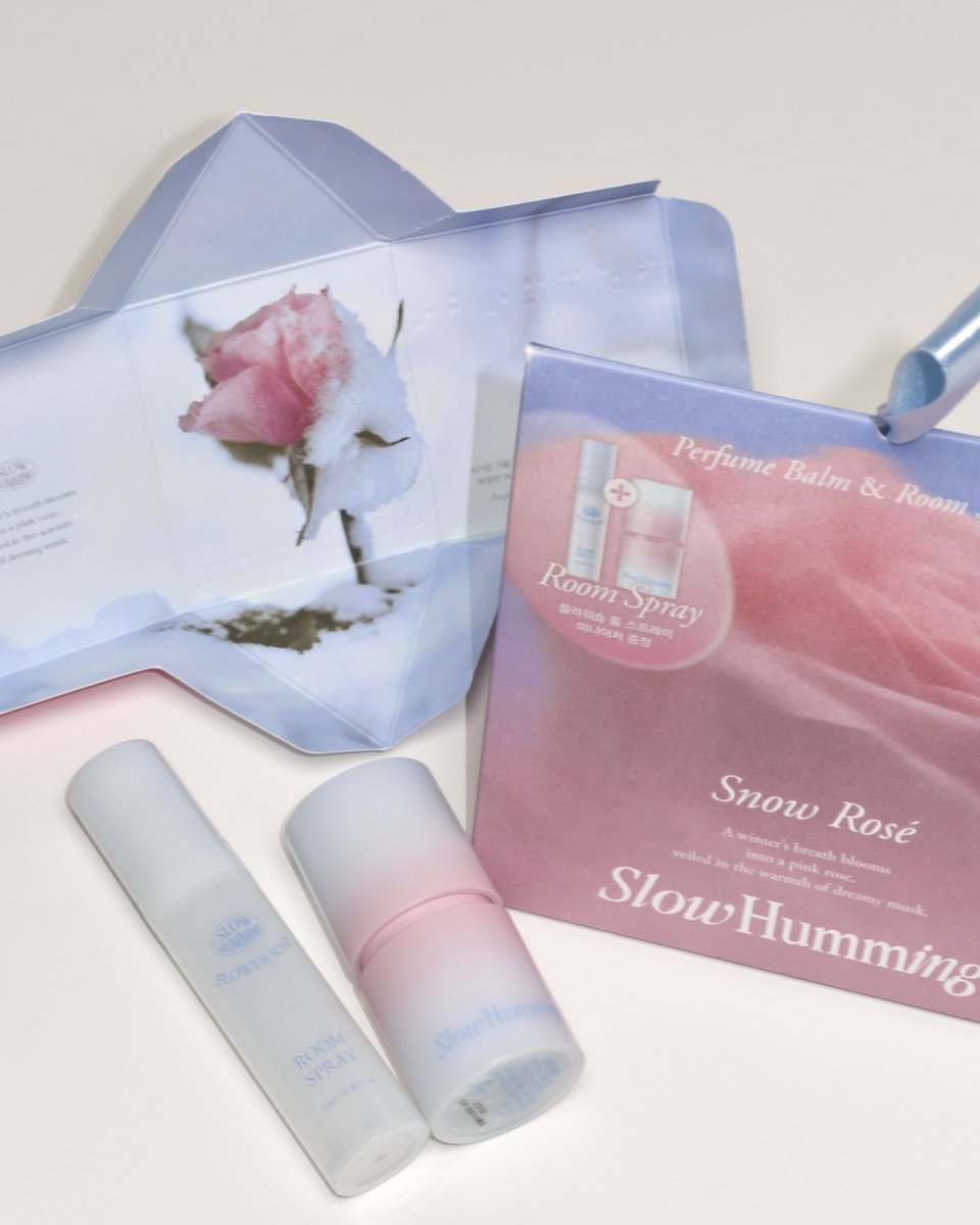 dorotice5's tweet image. #광고 #RT이벤트 (당발 12/4)
- 5명 추첨 슬로우허밍 스노우로제 기획세트 증정! 

슬로우허밍에서 홀리데이 컬렉션으로 출시된 퍼퓸밤 스노우 로제❄️ 한겨울에 맡는 장미향처럼 약간 시린 느낌의 장미인데 머스크가 감싸줘서 포근한 느낌까지🤍 뭔가 새하얀 니트에 어울릴 것 같은 향..너무 좋음