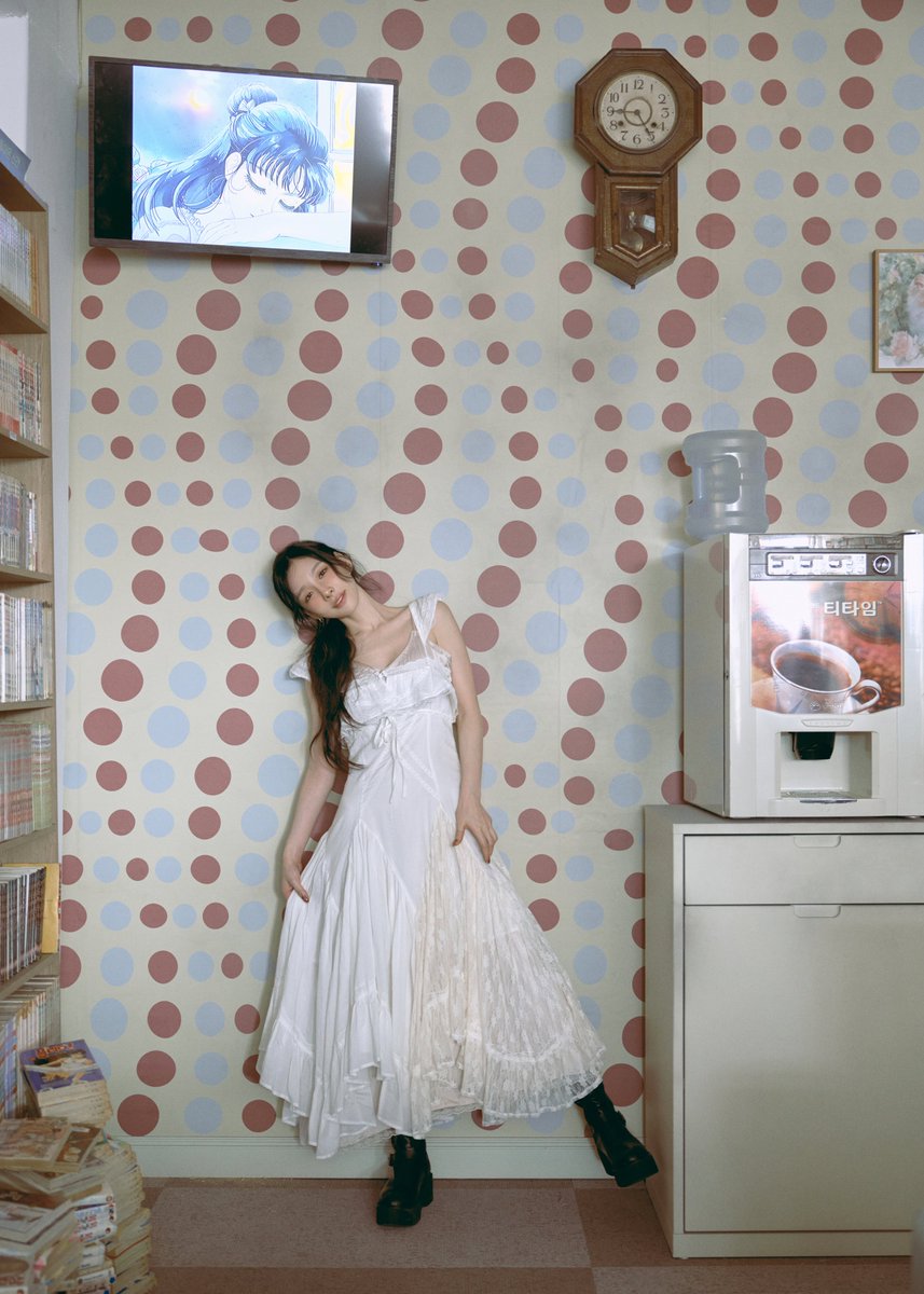 TAEYEONsmtown's tweet image. TAEYEON 태연 &apos;인사 (Panorama)&apos; MV Photography 1

TAEYEON 태연 〖Panorama : The Best of TAEYEON〗
➫ 2025.12.01 6PM (KST)

𝟏𝟎 𝐲𝐞𝐚𝐫𝐬 𝐰𝐢𝐭𝐡 𝐓𝐀𝐄𝐘𝐄𝐎𝐍
💿TAEYEON.lnk.to/PanoramaTheBes…

#태연 #TAEYEON
#Panorama_TheBestofTAEYEON #TAEYEONPanorama_TheBestofTAEYEON
#인사…