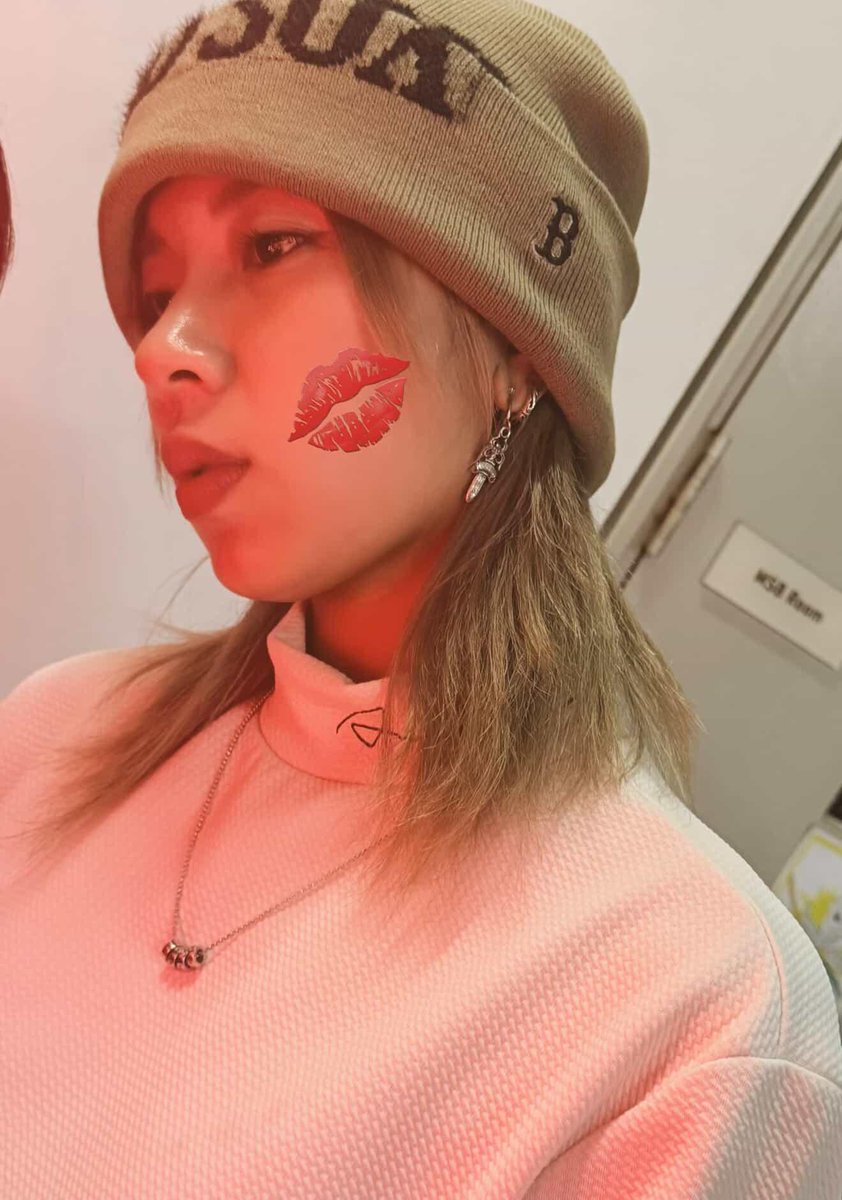 BP4ever_0808's tweet photo. [28-11-2025] 🐶✨💕 https://t.co/yPUVXI1ChJ
