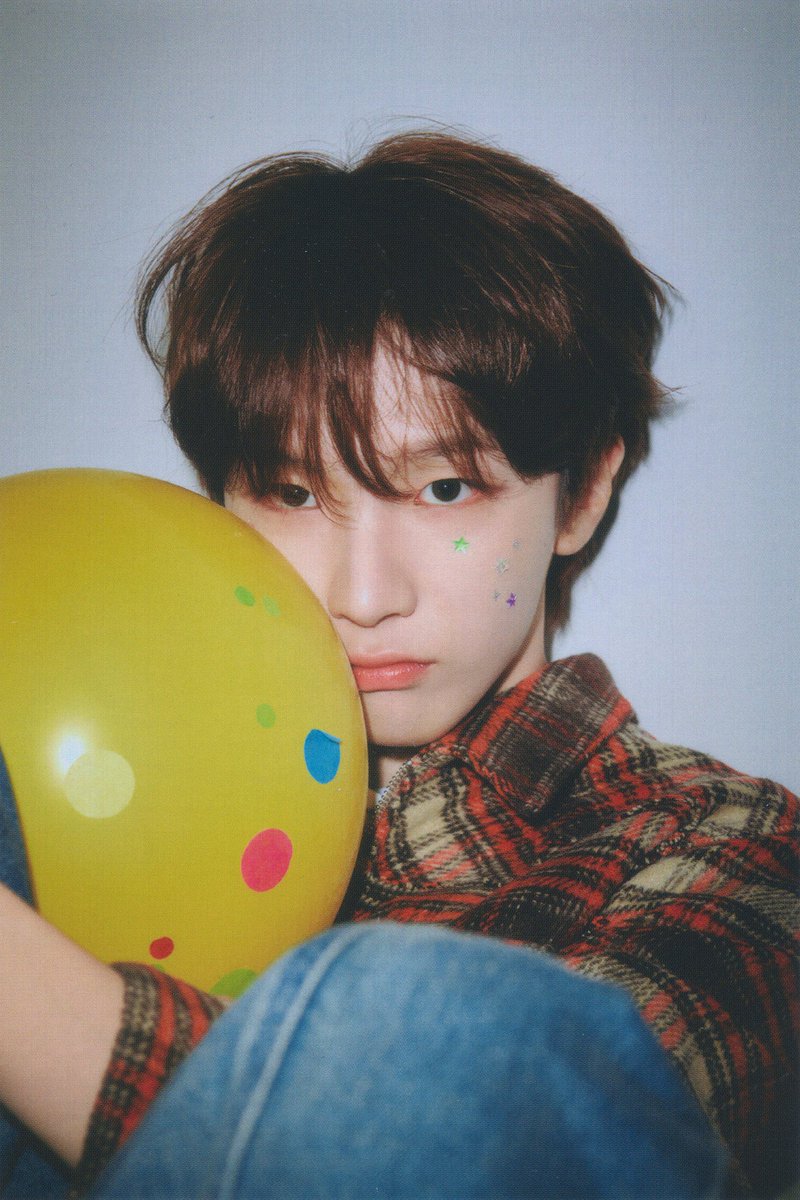 bndchartsmaster's tweet image. Happy 19th birthday to the producer, lyricist, composer, rapper, vocalist. Woonhak, the genius maknae of BOYNEXTDOOR.