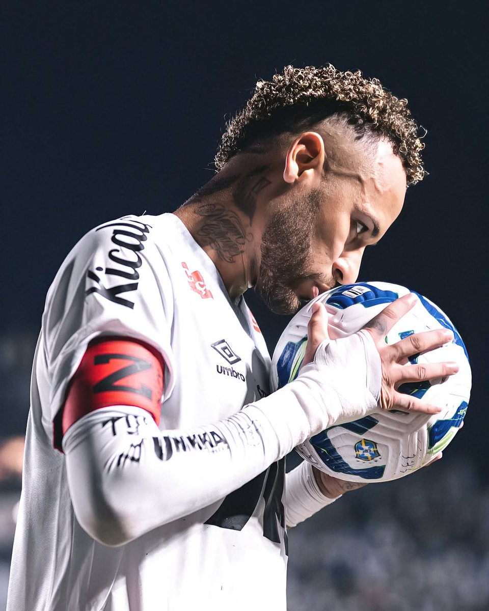 neymarpc's tweet photo. Hoje mais tarde 🤍🖤 https://t.co/OG4YgL5WOg