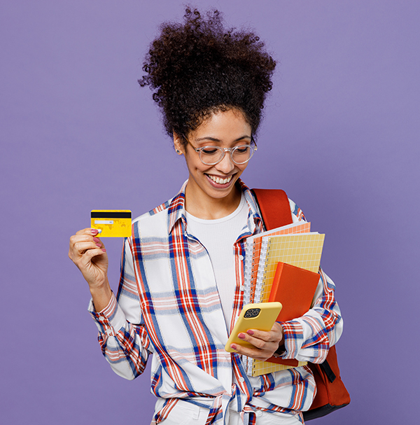 Thinking about opening a retail credit card? It’s important to understand how these cards operate before making a decision. Take the time to compare your options so you can make a choice that supports your financial wellness.

Learn more: hubs.la/Q03V_0yR0