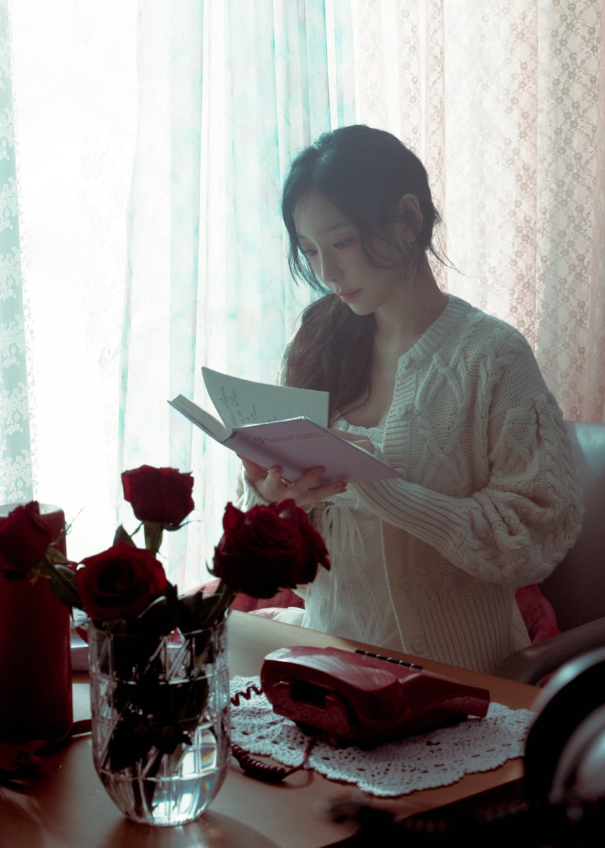 TAEYEONsmtown's tweet image. TAEYEON 태연 &apos;인사 (Panorama)&apos; MV Photography 1

TAEYEON 태연 〖Panorama : The Best of TAEYEON〗
➫ 2025.12.01 6PM (KST)

𝟏𝟎 𝐲𝐞𝐚𝐫𝐬 𝐰𝐢𝐭𝐡 𝐓𝐀𝐄𝐘𝐄𝐎𝐍
💿TAEYEON.lnk.to/PanoramaTheBes…

#태연 #TAEYEON
#Panorama_TheBestofTAEYEON #TAEYEONPanorama_TheBestofTAEYEON
#인사…