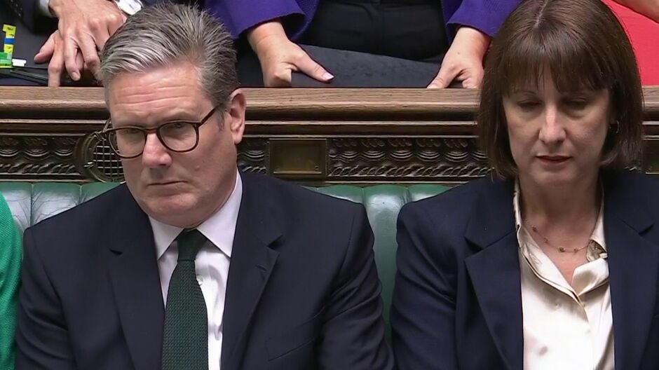 carlyfarly69's tweet image. Rachel Reeves deliberately LIED about the state of the economy before inflicting BOTH of her disastrous budgets on us. Like Sir Leir Starmer, she’s incompetent AND a liar… #LabourLies #LabourIsUnfitToGovern #NeverLabour