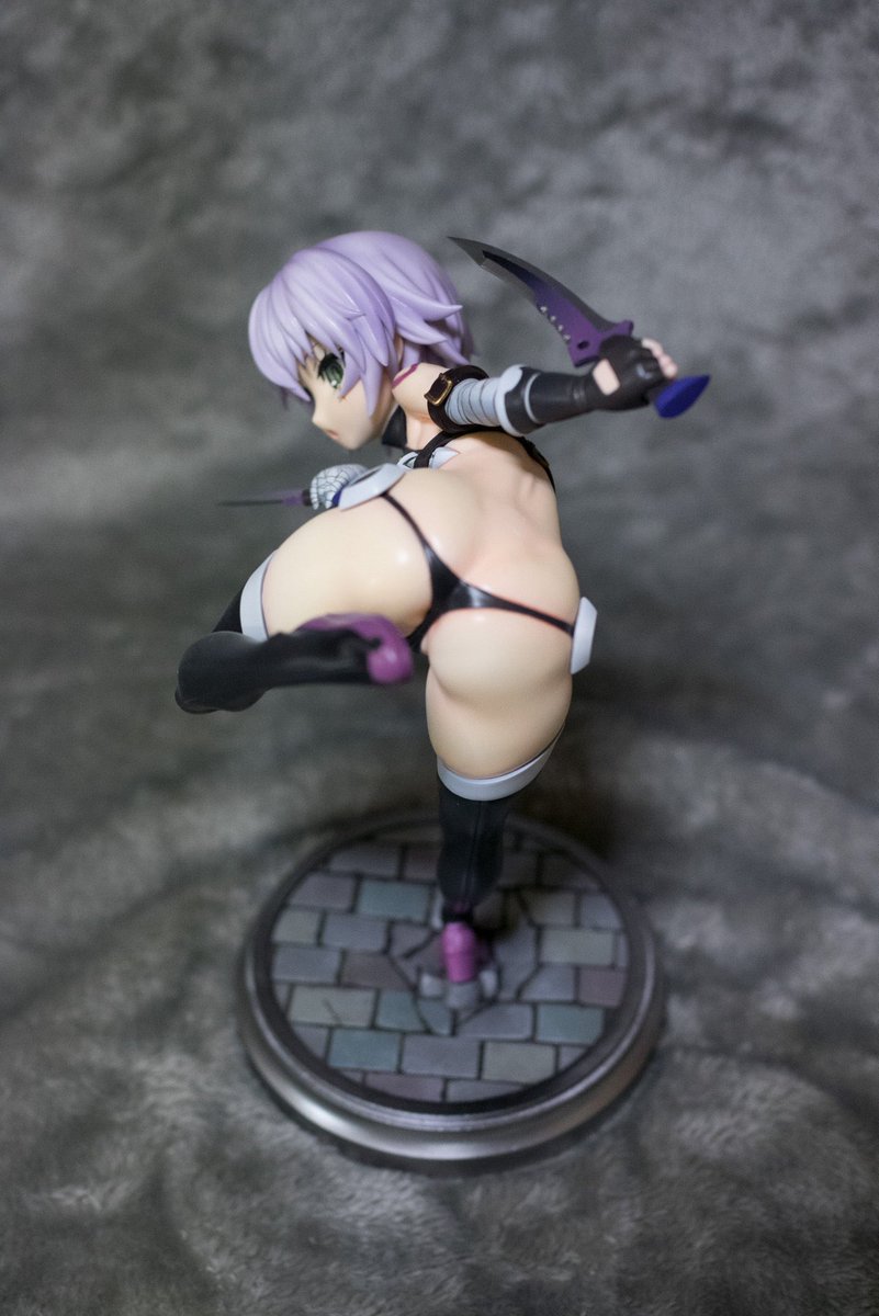 ハッシュタグ入れ忘れてたので再告知します。明日開催される #となモ8 に参加します。ジャック・ザ・リッパーとオリジナルエロ作品を再販しますのでよろしくお願いします。