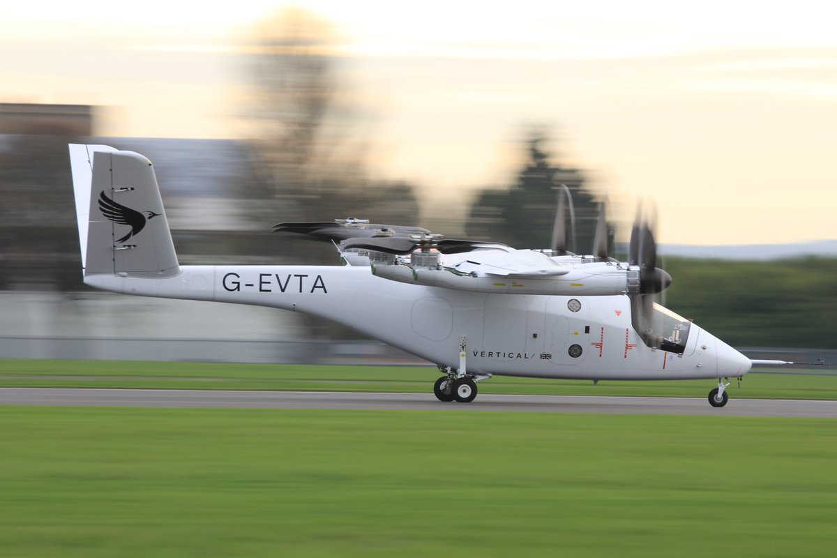 Aircraft Two in action during flight tests

#eVTOL #verticalaerospace $EVTL