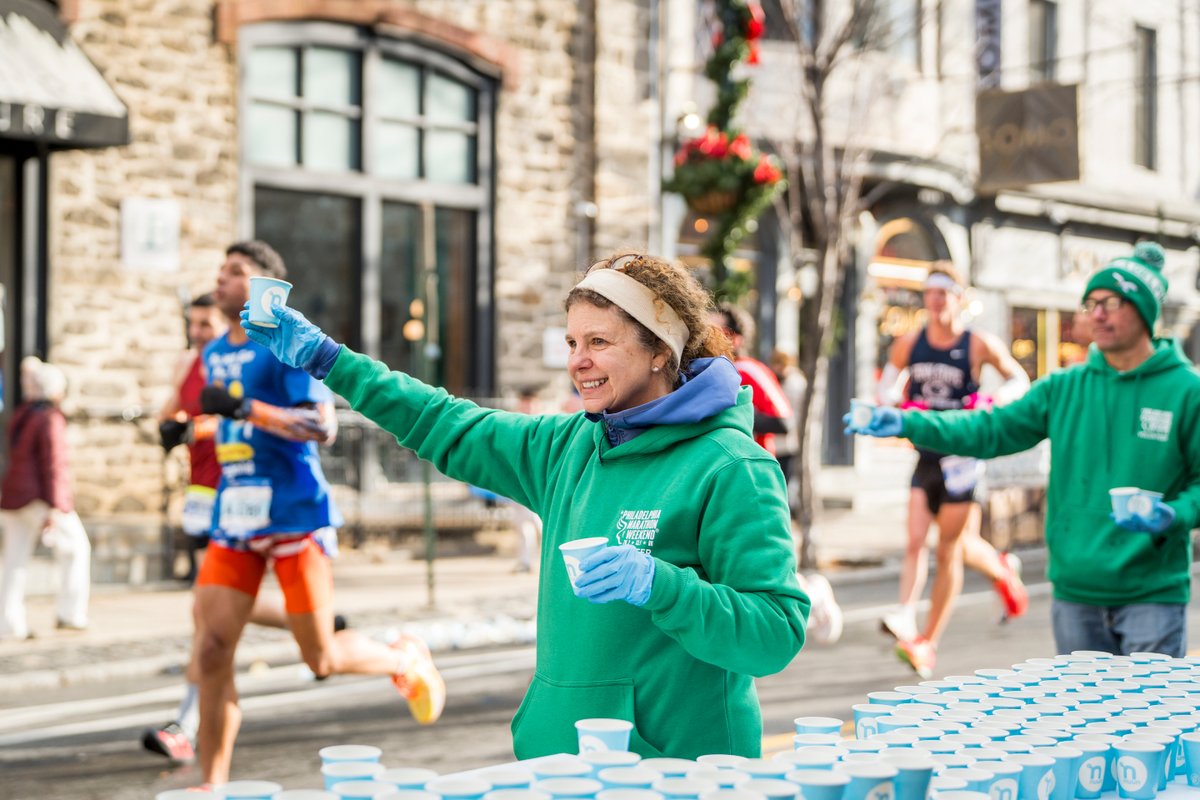 Philly_Marathon's tweet photo. A huge THANK YOU to all of our volunteers! You showed up & brought the energy! This weekend happens because of you, and we appreciate every minute you gave. ❤️
#runphilly #phillymarathon #communityspirit #givingback #volunteerpower https://t.co/527KBRXzVB