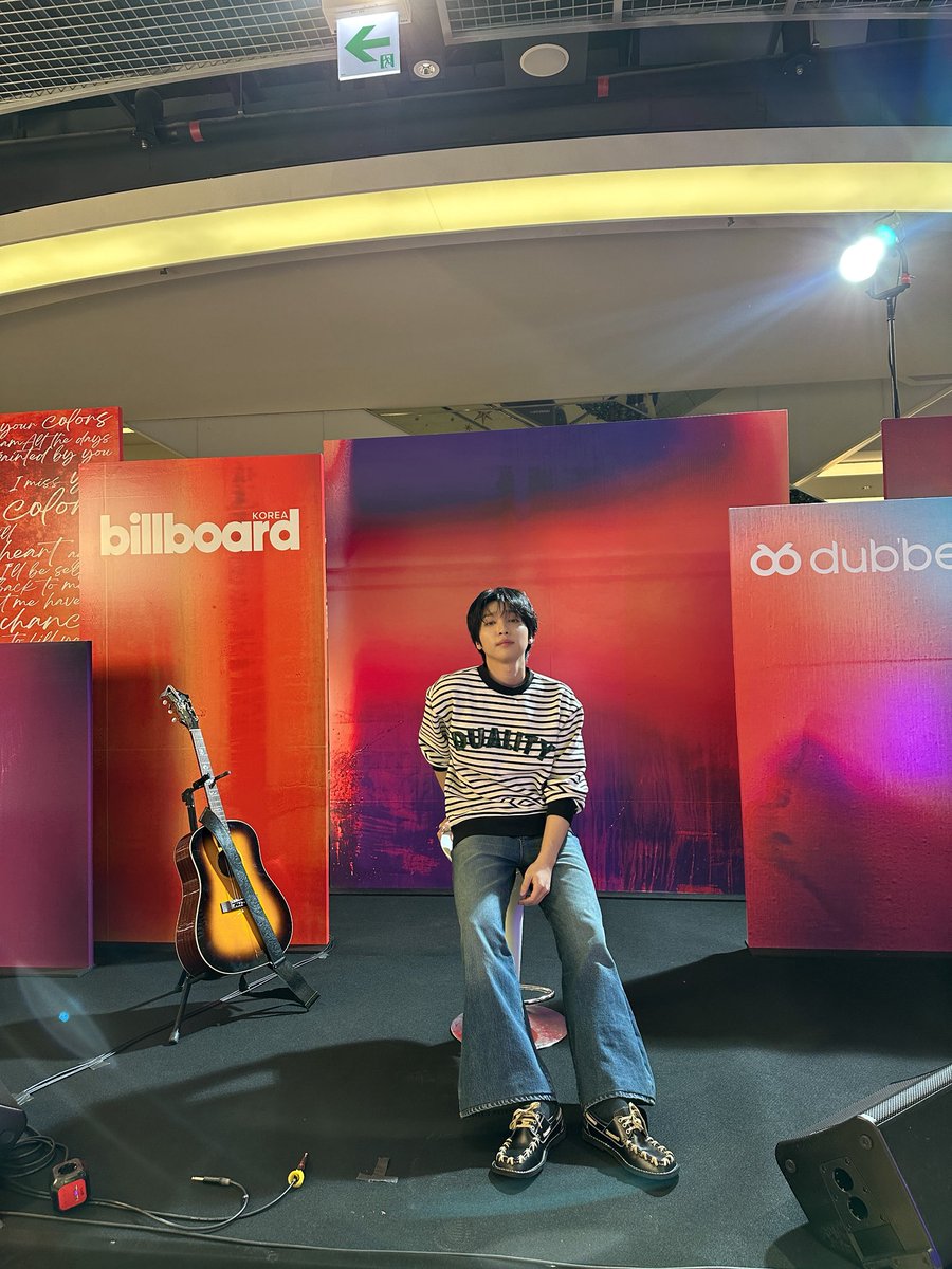 jeongsewoon_twt's tweet image. 빌보드코리아와 듑벨, 그리고 정세운이 만난 LIVE STAGE! 현대백화점 판교점에서 함께해 주신 모든 분들께 감사드립니다! 

@ Billboard on YOU 

- ꕤ -

SETLIST

• lake
• Garden
• Colors
• 숨은 그림 찾기
• Don’t know
• Perfectly
• White

#정세운 #JEONGSEWOON