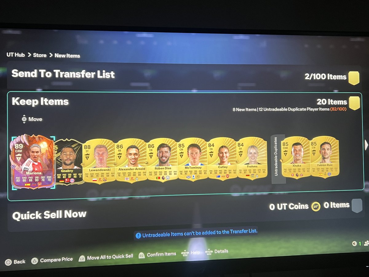 BazRM7's tweet image. I opened the 84x20 packs from the store, my pulls from all😕 anyone got a big pull out of the thunderstruck/black Friday event already? Let me know in the comments ⬇️#eafc #FC26