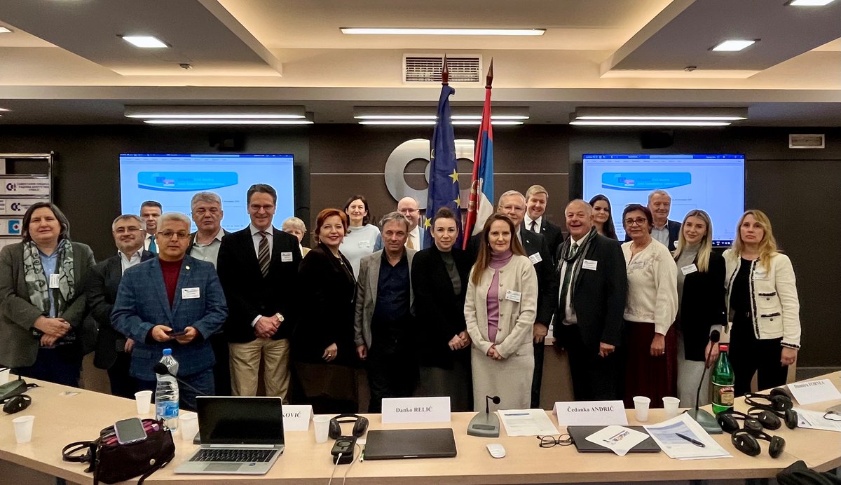 EESC_REX's tweet photo. 👏 Thank you to speakers and participants for making the 2⃣0⃣th meeting of the 🇪🇺🇷🇸 Joint Consultative Committee a success!

🧐 Read the final Declaration here: https://t.co/JsuFZP6DNj https://t.co/3L7X4NymYl