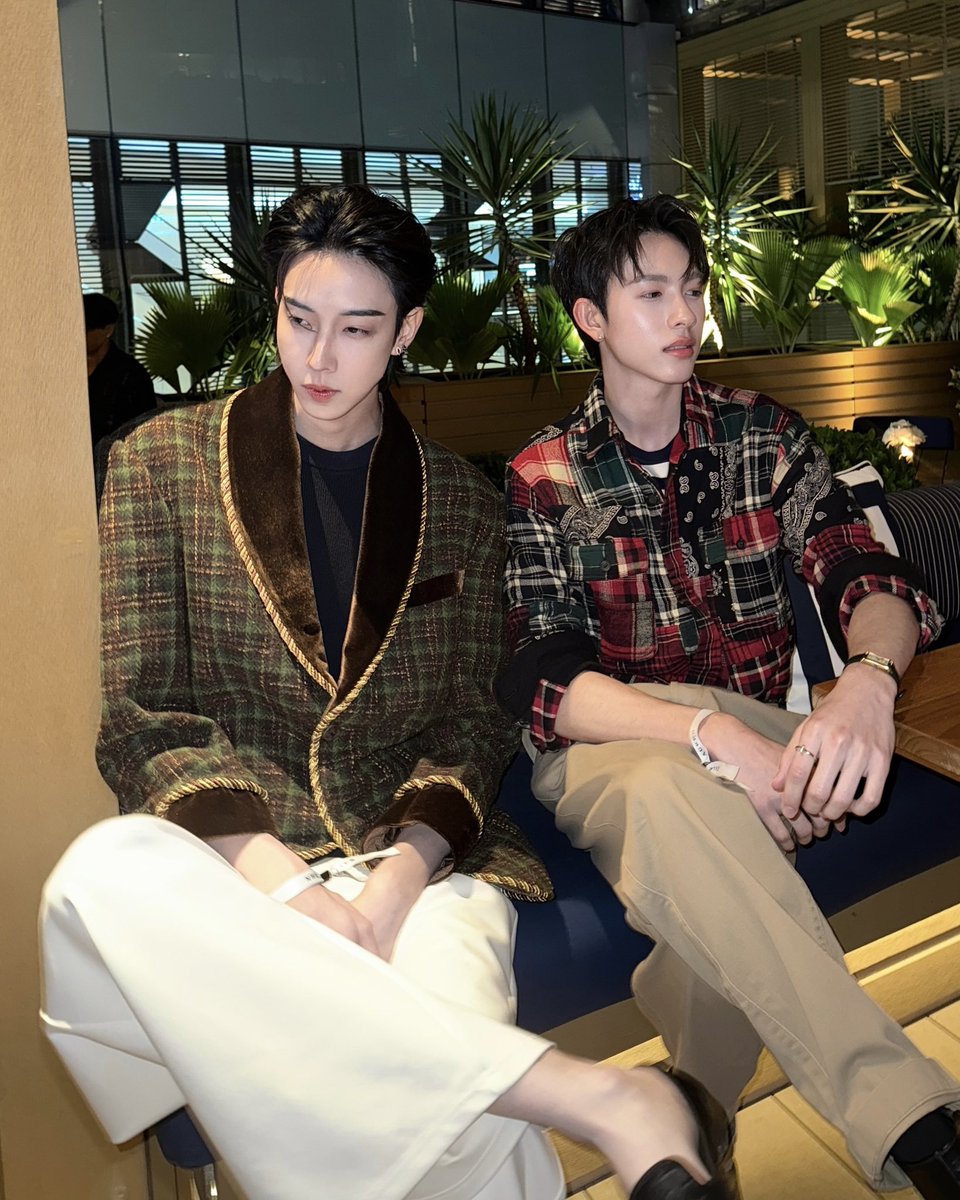 sgsupatt2's tweet image. คุณลุงและหลานของเขา