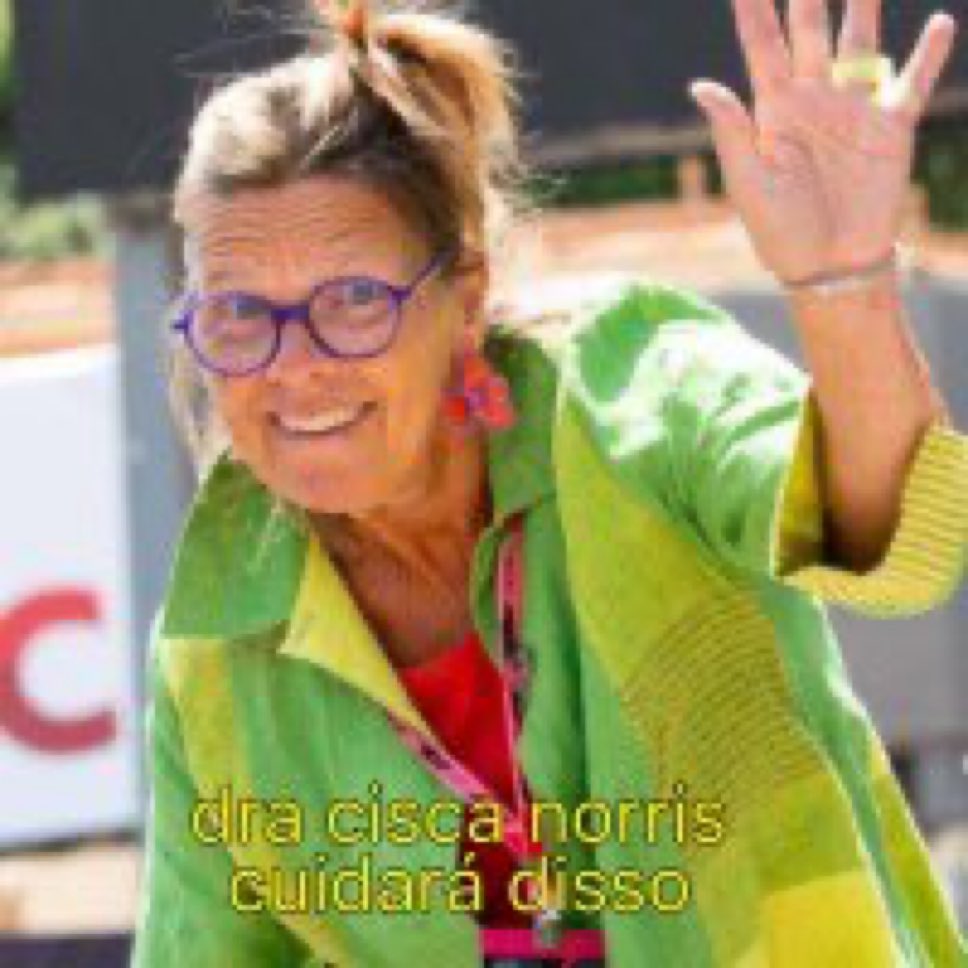 ln4louist's tweet image. adivinha quem está no qatar