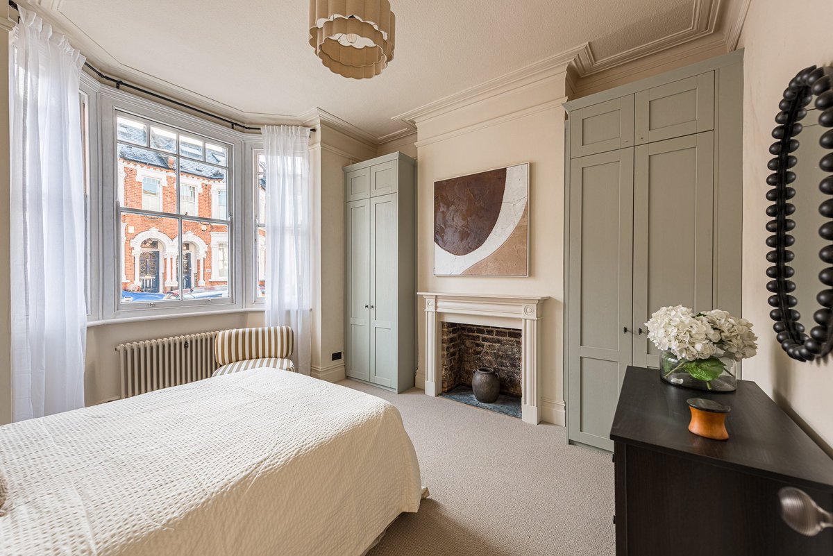 For Sale.
 
A light and spacious newly renovated two-bedroom garden apartment, extended and modernised to an exceptional standard by the current owners.
 
Guide price: £950,000
 
Get in touch to book your viewing:
T| 020 7498 8600
E| info@noble-estates.co.uk