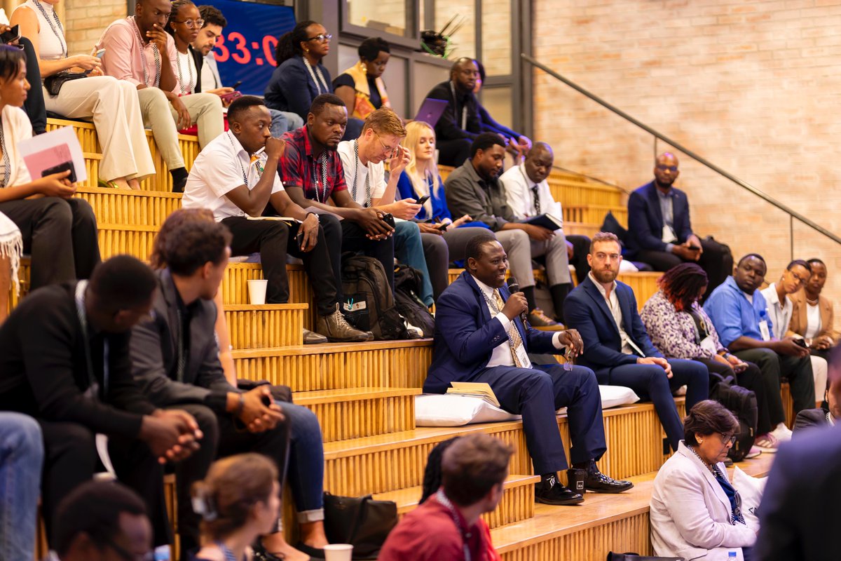 Joshua Musasizi™ tweet media