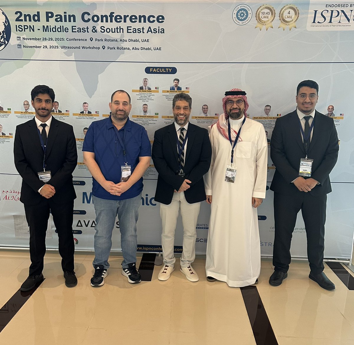 بحمد الله، سعدنا اليوم بالمشاركة في المؤتمر الدولي الثاني لطب الألم، والذي حظي بدعم وتزكية من الجمعية الدولية لأبحاث الألم وعلوم الأعصاب ISPN 🧠🇸🇦 والمنعقد في الفترة ٢٨-٣٠ نوفمبر في أبو ظبي، وذلك بتمثيل فريقنا العلمي من مستشفى الملك فيصل التخصصي ومركز الأبحاث بتقديم ملصق بحثي