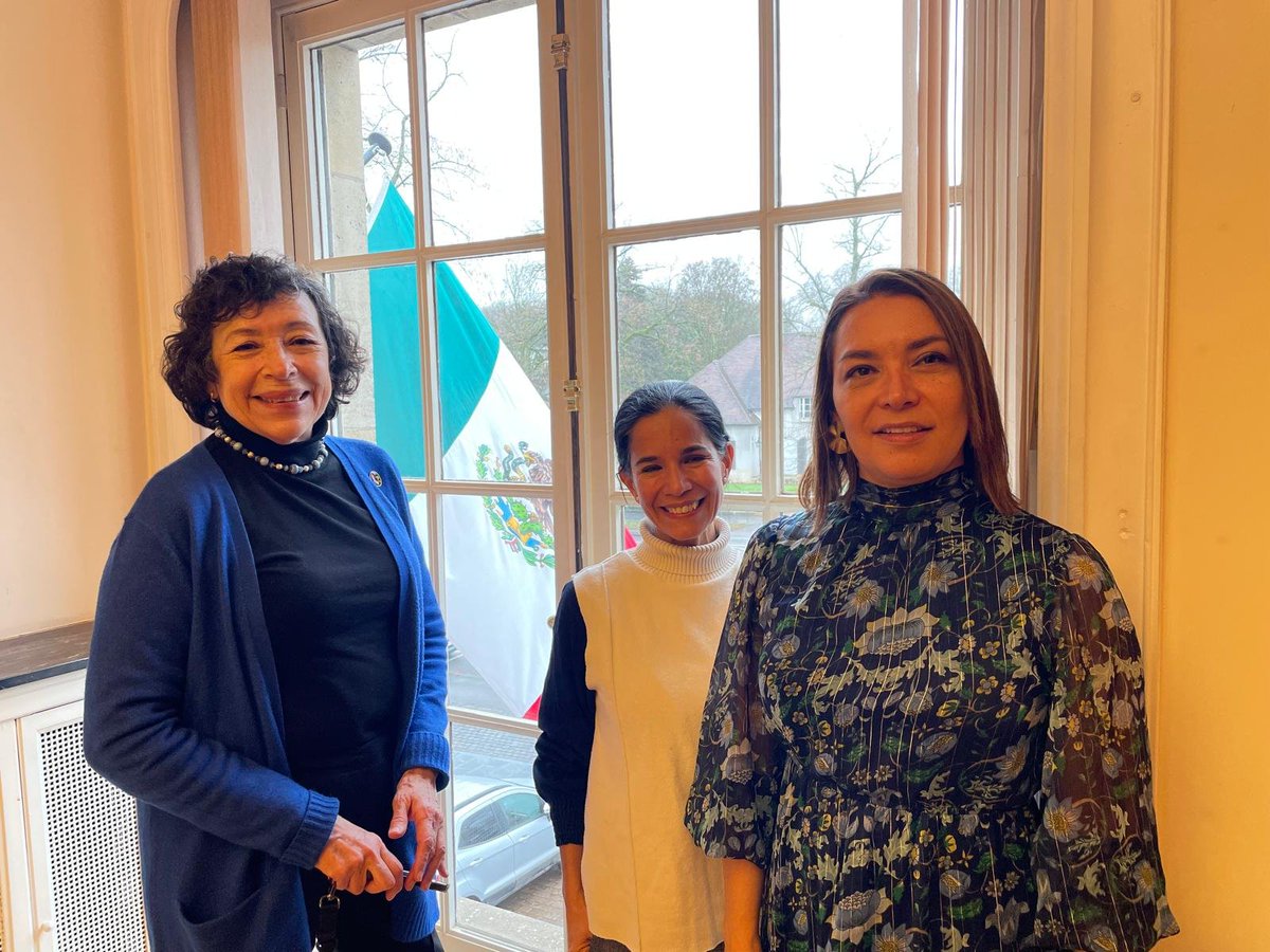 Un gusto recibir en <a href="/EmbMexBelgicaUE/">Embamex Bélgica-UE</a> a las y los representantes de los Capítulos #Europa de la Red Global de Mexicanos en el Exterior <a href="/RedGlobalMX/">RedGlobalMX</a> quienes celebran hoy en #Bruselas su primer día de la Reunión Regional donde comentaran sobre sus trabajos en 2025 y sus proyectos
