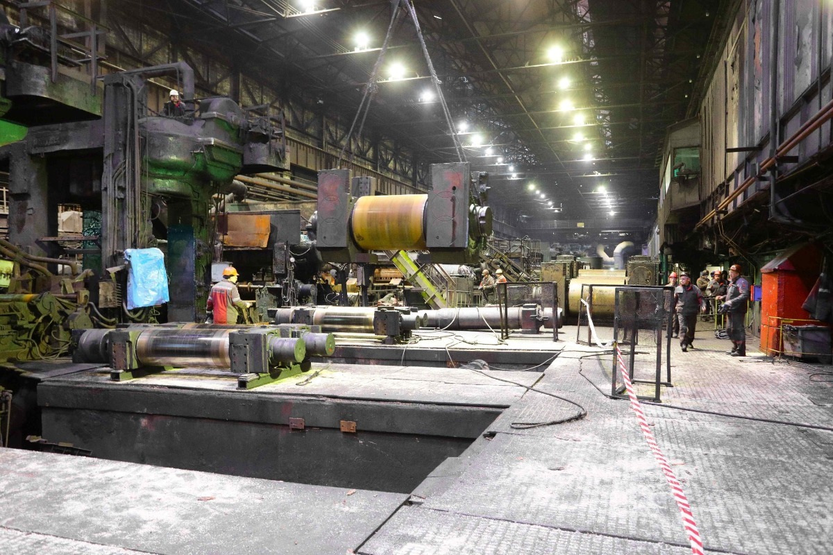 Zaporizhstal of Metinvest Group continues to implement its annual capital investment programme to maintain production capacities and environmental protection equipment. The plant has completed a major overhaul of the main production units in the blast furnace shop, open-hearth