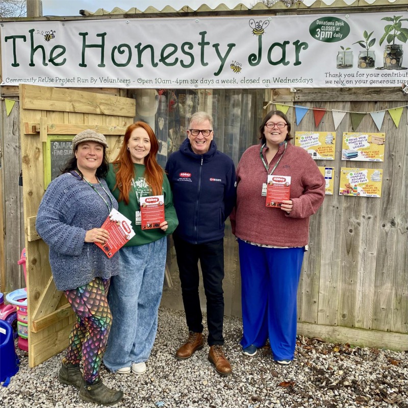 Newsletter : Bingo 🎅 Santa's Grotto 🎄 Hamper Draw 📻 Abbey 104 News ✨ - mailchi.mp/bearcatcollect…