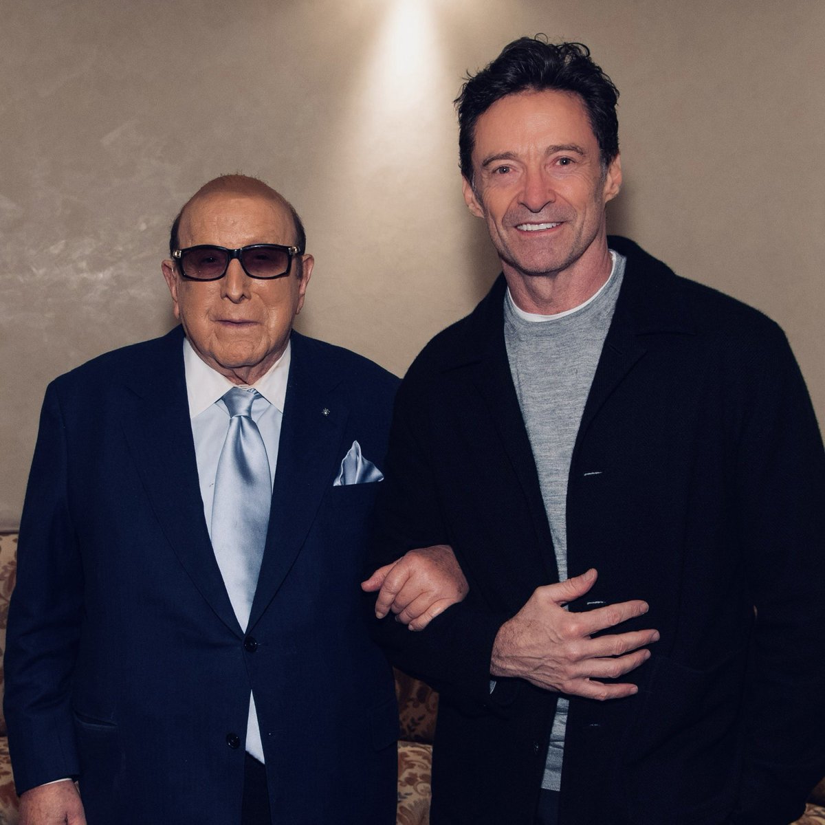 RealHughJackman's tweet photo. Thank you to the legend who is @CliveDavis for hosting a screening of @songsungbluemov. Fantastic conversation with a man who knows a thing or two about music, no less about @NeilDiamond. #KateHudson #craigbrewer @FocusFeatures Only in theatres on Christmas Day. https://t.co/FSkzIWH4mg