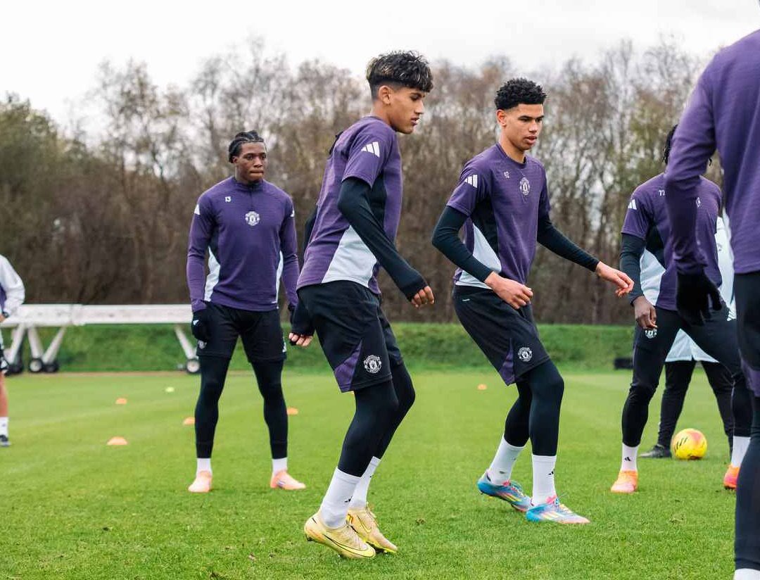 mufcMPB's tweet image. 🚨🚨📸 BREAKING:

JJ Gabriel pictured taking part in FIRST-TEAM training! #MUFC 🌟💫