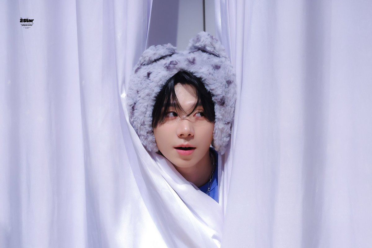 xx_2Star's tweet image. 20251128 메이크스타 대면

#박한 #PARKHAN #HAN
#아홉 #AHOF