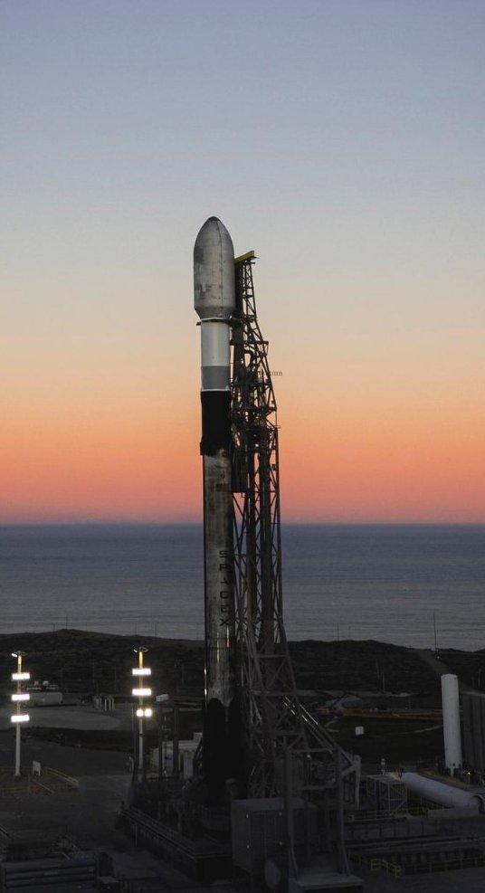 ¡Muy buenos días, vecinas y vecinos! 🚀🛰️⭐
Hoy es el día. Desde la base de lanzamiento, nuestro #SatéliteMXÁO1 se prepara para hacer historia.

#TodoEsPosible #CasarínAlcalde
<a href="/ClusterUniver/">Clúster Universitario Alto Nivel</a>