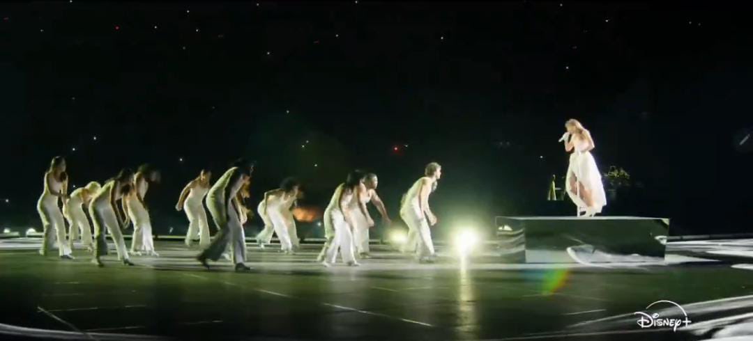 taylorswiftbr's tweet image. VIDAS SERÃO MUDADAS.