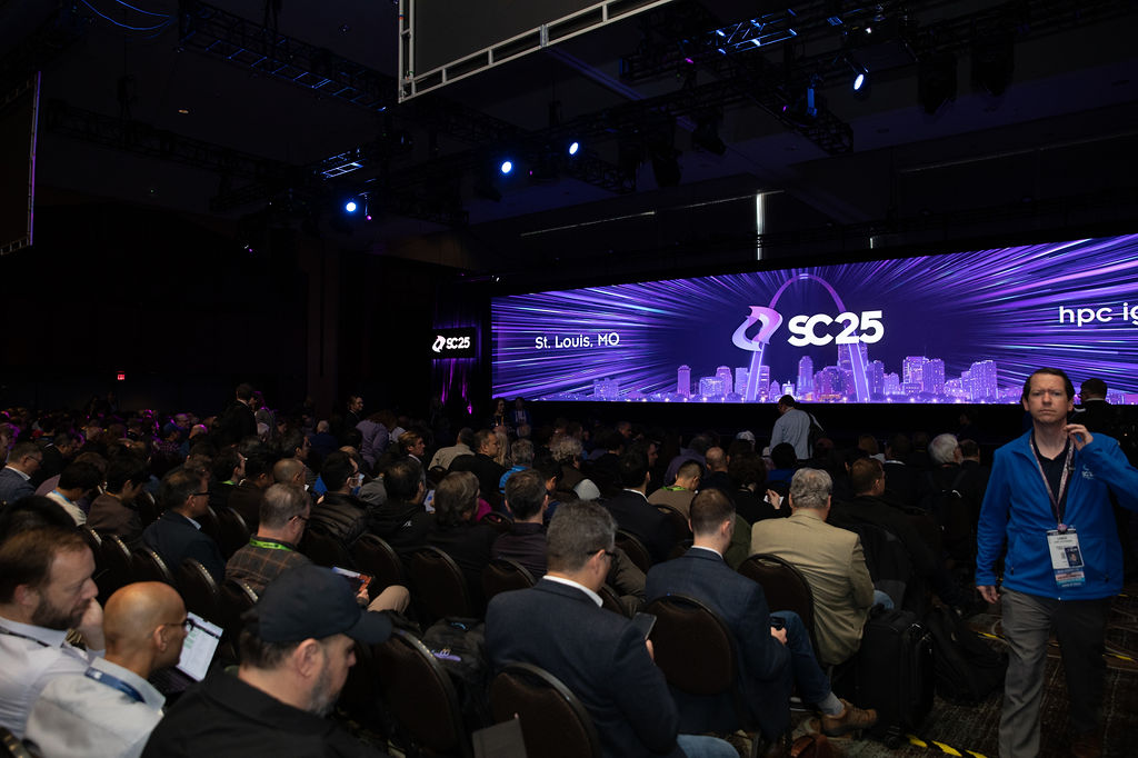 IT4Innovations's tweet image. A Czech footprint in the heart of global #supercomputing &amp;amp; #quantumtech. 
At #SC25, the Czech Republic was right there shaping the future of HPC &amp;amp; quantum computing.
🇬🇧 it4i.cz/en/about/infos…

#supercomputers #VLQ #quantumcomputer 🇨🇿 @eINFRA_CZ 

📸 Lillie Elliot, SC Photography