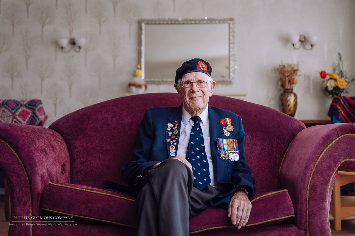 ITGloriousComp's tweet image. NEW PORTRAIT

Head to my Instagram to read Jim’s story

instagram.com/in_their_glori…