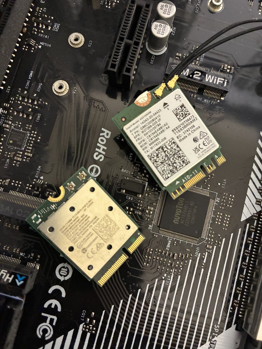 kenjixxx360's tweet image. AMD環境なので、wifi7用モジュールでよくあるBE200は使えない
調べたらQCNCM-865ならいけるとの事だったので、ダメ元で買ってみた

右:今まで使ってたwifi6用モジュール
左:QCNCM865