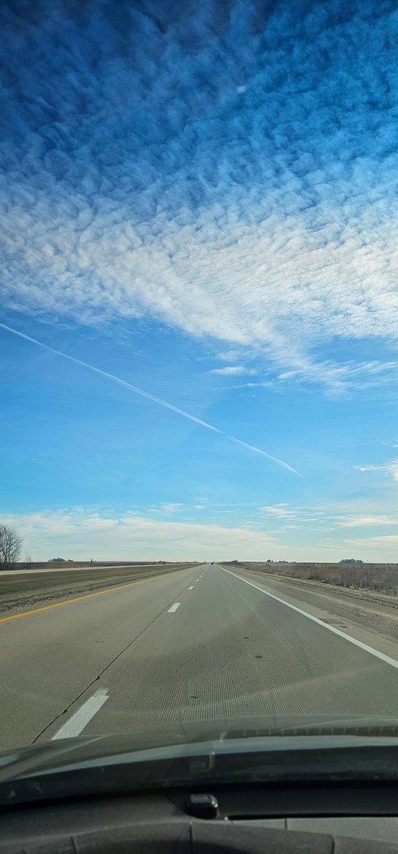 Staying ahead of the major winter storm. By Sunday 8 to 16 inches of snow.  <a href="/CroweFam_/">Crowe Fam</a>