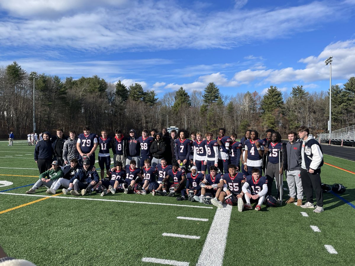 Fans of Lincoln-Sudbury Football tweet media