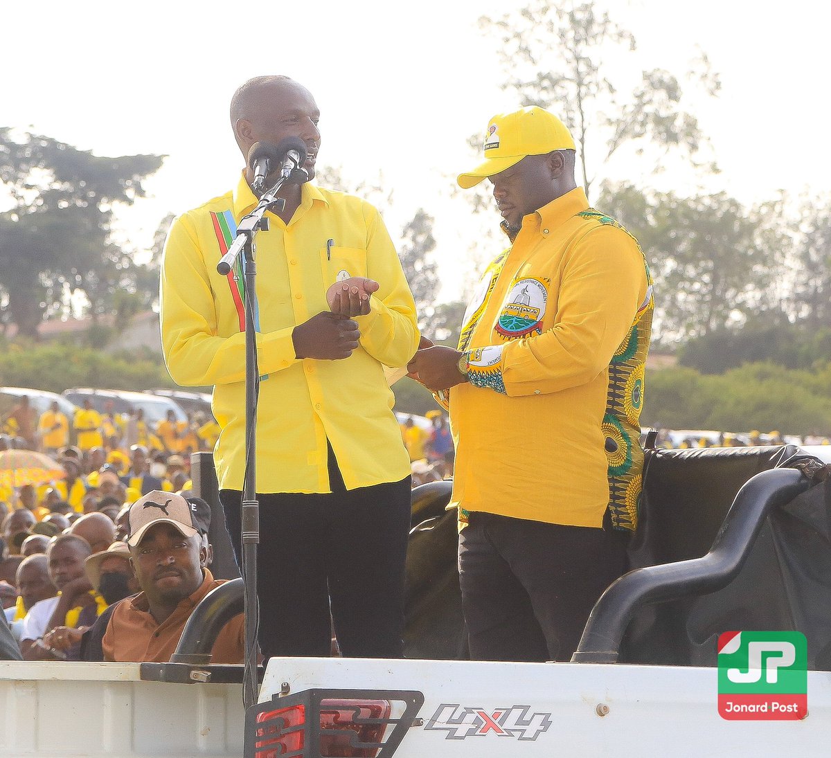 The global demand for dairy products is estimated at USD 893 billion.

In the current NRM manifesto, we intend to continue investing in value addition in order to curb the loss of money and jobs on account of exporting raw materials. 

In Kazo and Kiruhura Districts we are